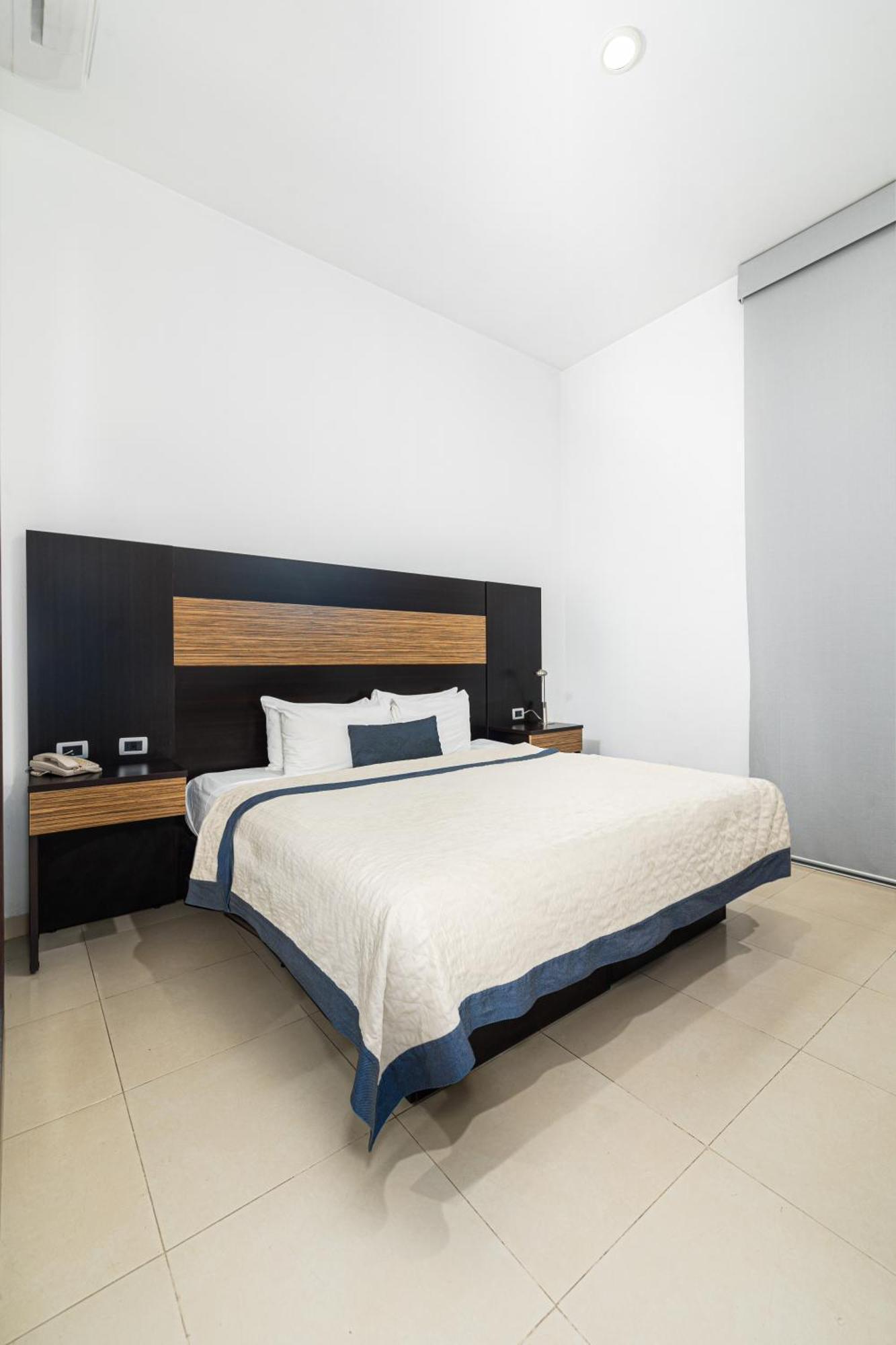 Hotel Mexico Plaza Silao Aeropuerto Eksteriør billede