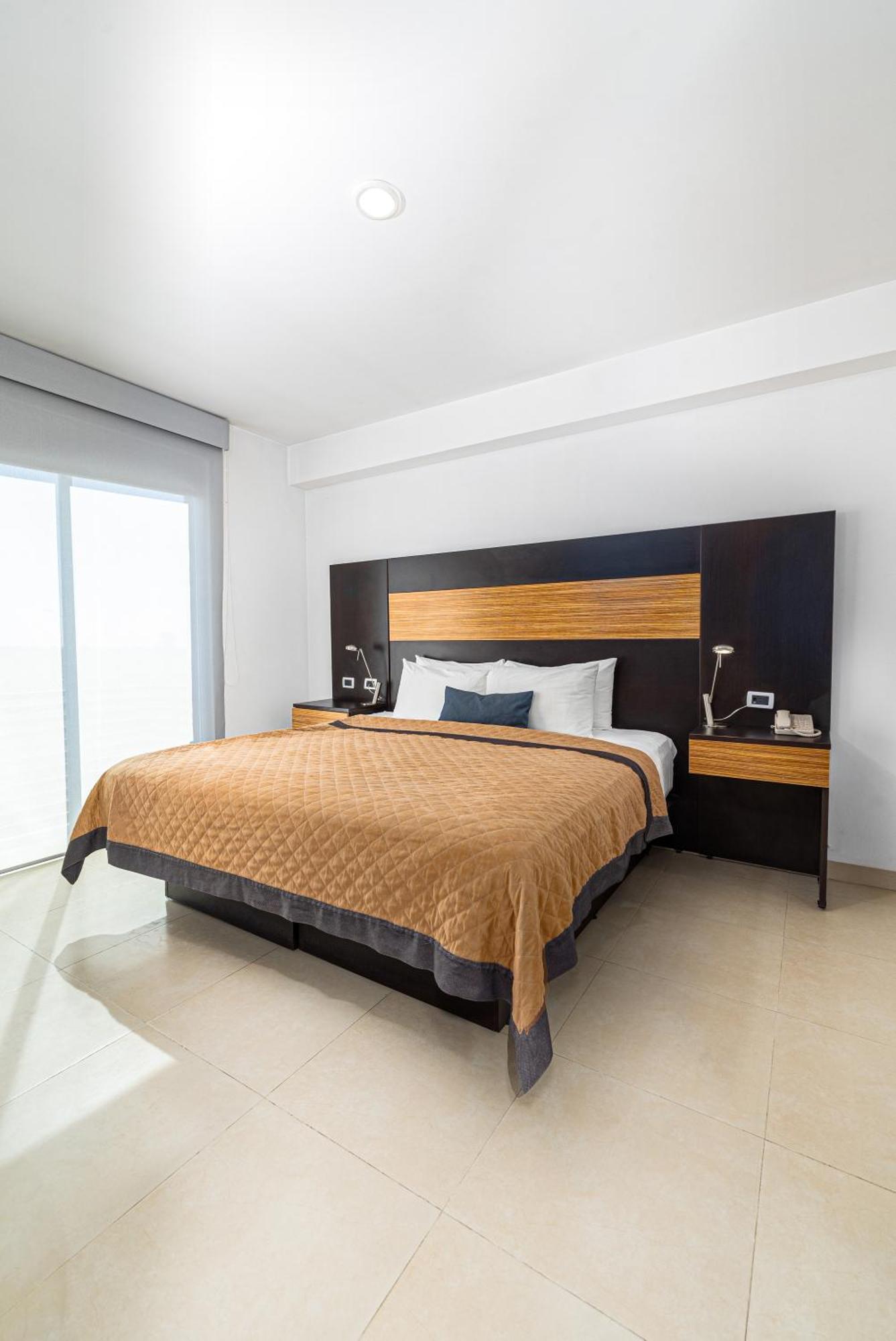 Hotel Mexico Plaza Silao Aeropuerto Eksteriør billede
